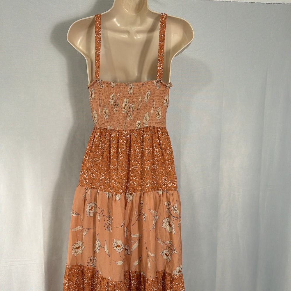 Land of the Free Maxi Dress Floral Tiered Smocked Back Coral Peach Womens Size S - Picture 4 of 9